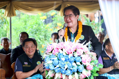 นายสันทาน สีสา รองอธิบดีกรมส่งเสริมสหกรณ์ ... พารามิเตอร์รูปภาพ 1