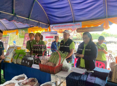 นายสันทาน สีสา รองอธิบดีกรมส่งเสริมสหกรณ์ ... พารามิเตอร์รูปภาพ 7