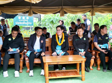 นายสันทาน สีสา รองอธิบดีกรมส่งเสริมสหกรณ์ ... พารามิเตอร์รูปภาพ 1