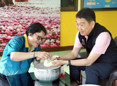 อธิบดีกรมส่งเสริมสหกรณ์ พร้อมด้วยรองอธิบดี ... พารามิเตอร์รูปภาพ 33