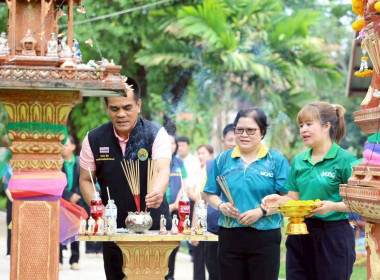 อธิบดีกรมส่งเสริมสหกรณ์ พร้อมด้วยรองอธิบดี ... พารามิเตอร์รูปภาพ 3