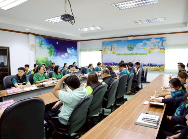 อธิบดีกรมส่งเสริมสหกรณ์ พร้อมด้วยรองอธิบดี ... พารามิเตอร์รูปภาพ 30