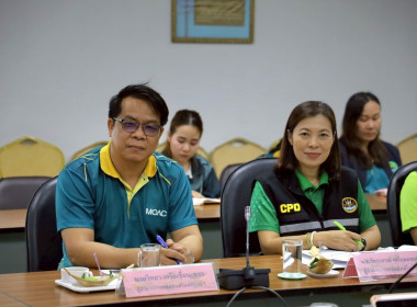 อธิบดีกรมส่งเสริมสหกรณ์ พร้อมด้วยรองอธิบดี ... พารามิเตอร์รูปภาพ 26