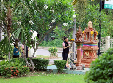 อธิบดีกรมส่งเสริมสหกรณ์ พร้อมด้วยรองอธิบดี ... พารามิเตอร์รูปภาพ 1