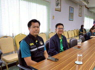 อธิบดีกรมส่งเสริมสหกรณ์ พร้อมด้วยรองอธิบดี ... พารามิเตอร์รูปภาพ 29