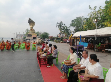 กิจกรรมทำบุญตักบาตรทุกวันพระ ประจำปี พ.ศ. 2568 พารามิเตอร์รูปภาพ 1