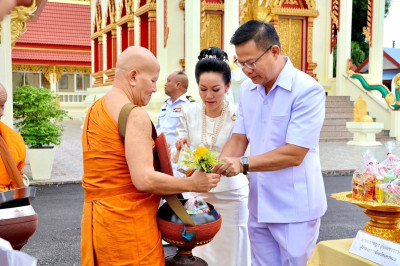 กตส.ร่วมทำบุญตักบาตรแด่พระสงฆ์เนื่องในเทศกาลวันสำคัญ​ทางพระพุทธศาสนา ... พารามิเตอร์รูปภาพ 1
