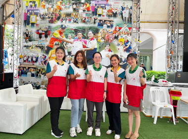 บุคลากรสสจ.นพ.ปฏิบัติงานเวรร้านมัจฉากาชาดในงานประเพณีไหลเรือไฟ ... พารามิเตอร์รูปภาพ 5