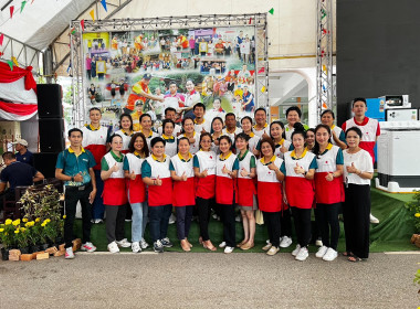 บุคลากรสสจ.นพ.ปฏิบัติงานเวรร้านมัจฉากาชาดในงานประเพณีไหลเรือไฟ ... พารามิเตอร์รูปภาพ 6