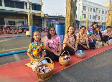 บุคลากรกลุ่มจัดตั้งและส่งเสริมสหกรณ์ ร่วมกิจกรรมวันสงกรานต์ ... พารามิเตอร์รูปภาพ 3