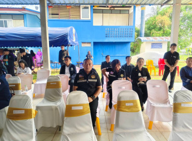 บุคลากรสำนักงานสหกรณ์จังหวัดนครพนม ออกให้บริการประชาชน ... พารามิเตอร์รูปภาพ 3